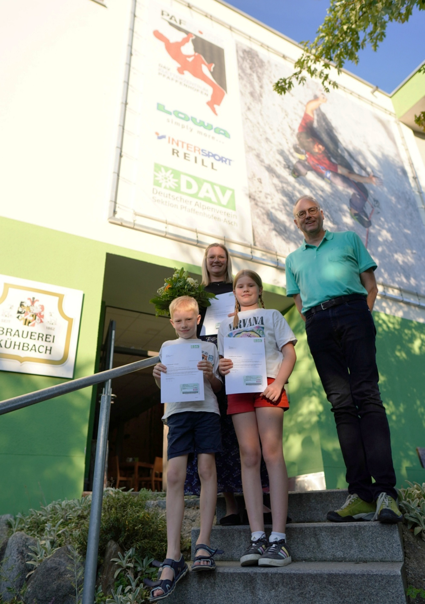 DAV Sektion Pfaffenhofen-Asch hei&szlig;t das 4000. Mitglied willkommen