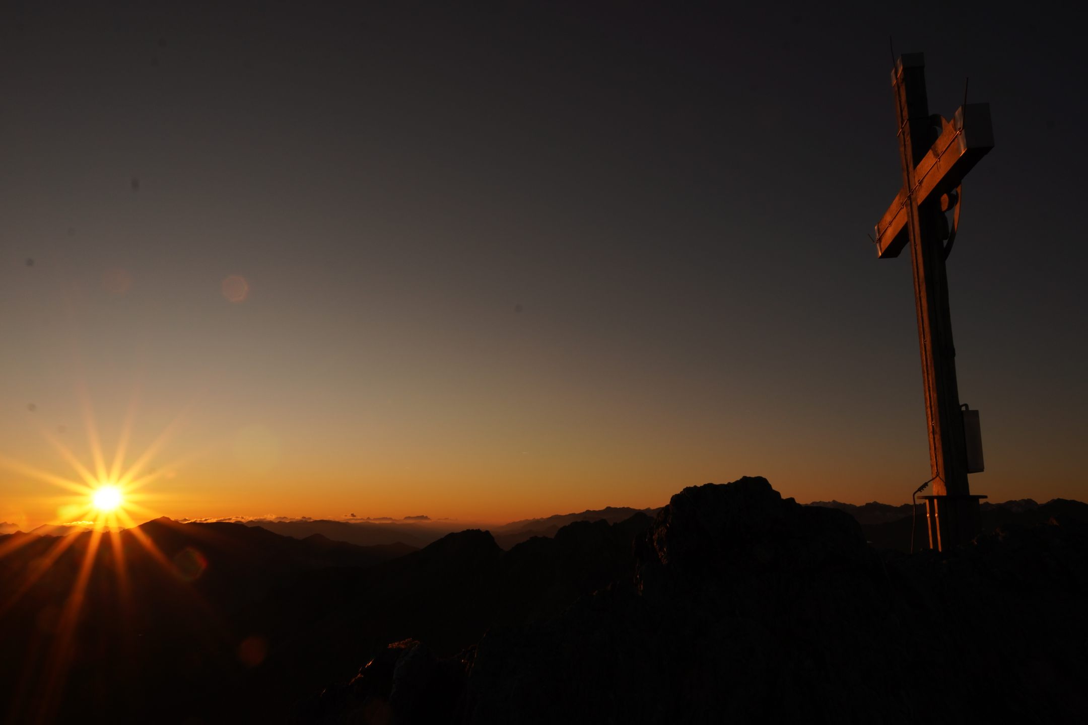 Familiengruppe auf der Lizumer H&uuml;tte